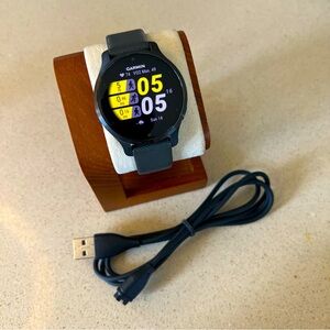 GARMIN Venu 2S Music (tested, Charger included, like new)